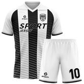 縦縞 サッカー ユニフォーム